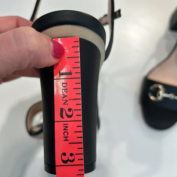 Gucci Black Leather Horsebit Ankle Strap Open Toe Block Heel Sandals Size 38 - Picture 3 of 9